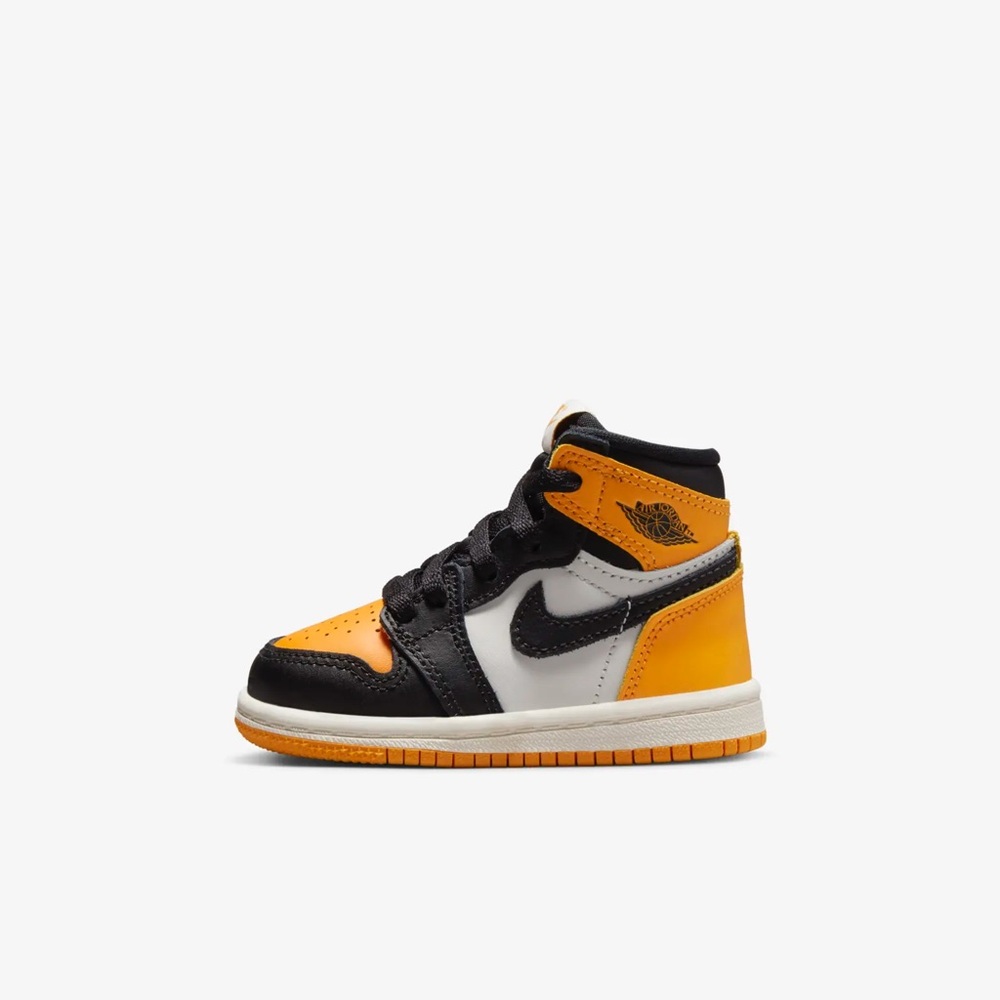 Air Jordan 1 Retro High OG Taxi Yellow black